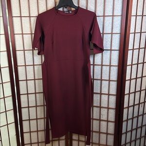 Boohoo Deep Red Knit dress Beautiful sleeves flutter, midi dress women’s size 12